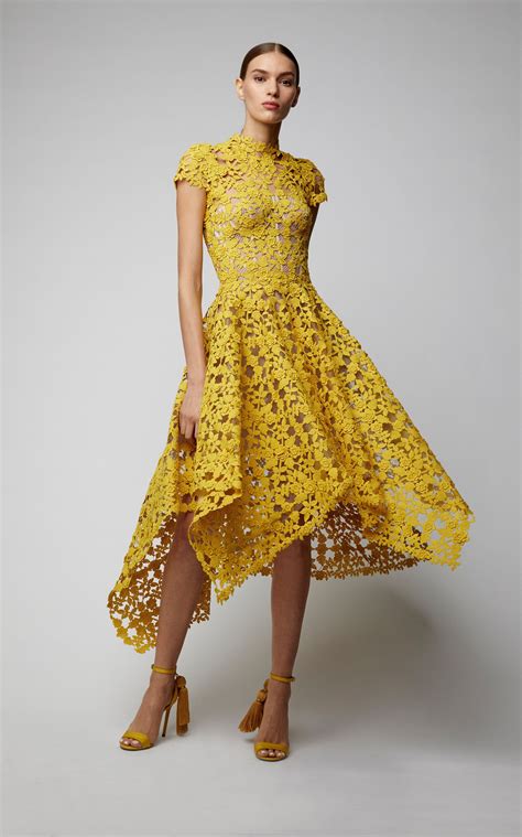 WOMEN'S LUXURY YELLOW DRESSES AND SKIRTS 